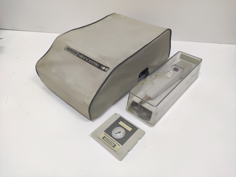 dictafono grundig +funda + 2discos+ micro 10.5x19x31 1u